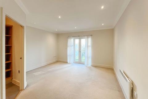 2 bedroom apartment for sale, Atlantic House, Harsfold Close, Rustington, West Sussex