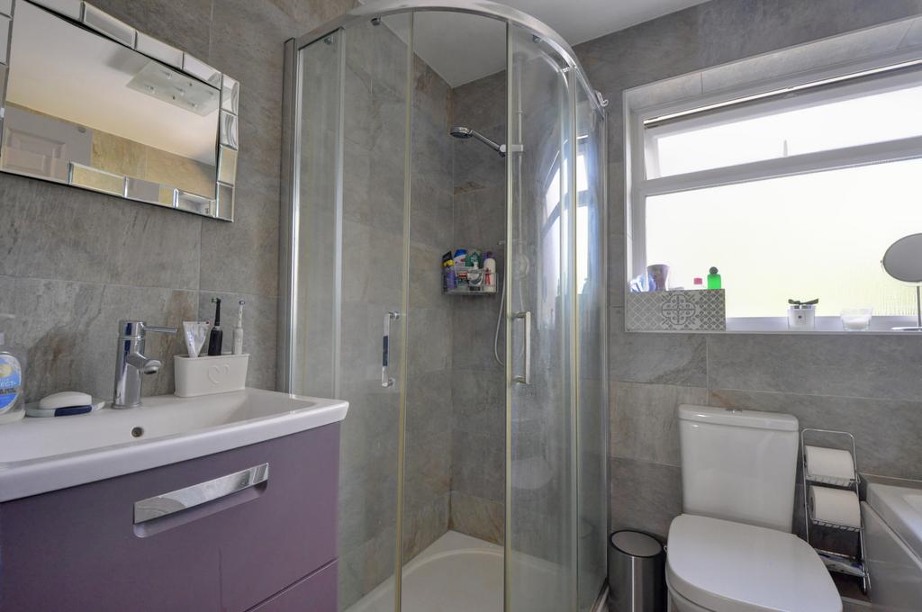 Bathroom 3