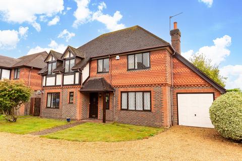 4 bedroom detached house for sale, Charlwood Close, Crawley RH10