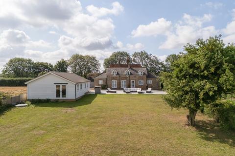 5 bedroom detached house for sale, Harlow Road, Harlow CM17