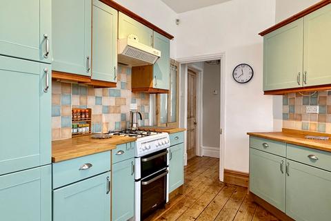 4 bedroom semi-detached house to rent, Sketty Road, Swansea, SA2