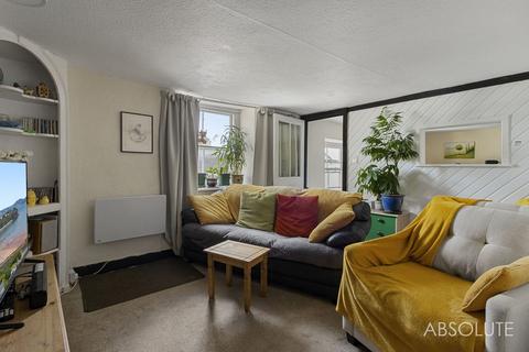 3 bedroom maisonette for sale, Winner Street, Paignton, TQ3