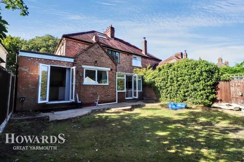 undefined, Lawn Avenue, Great Yarmouth
