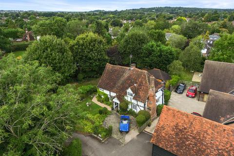 undefined, Moss Lane, Pinner HA5