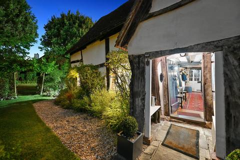 undefined, Moss Lane, Pinner HA5