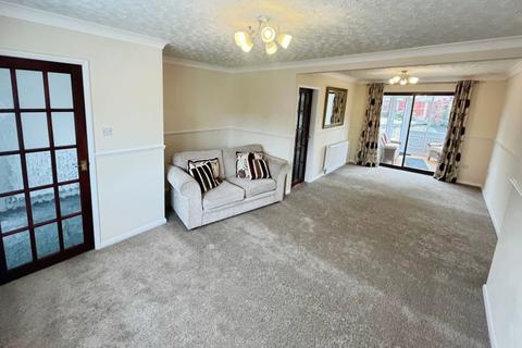 3 bedroom detached house for sale, Saxon Way, Harworth, Doncaster