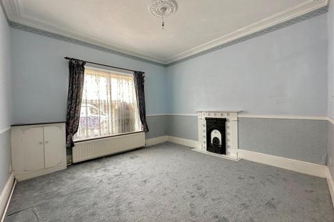 5 bedroom end of terrace house to rent, Borough Street, Derby DE74