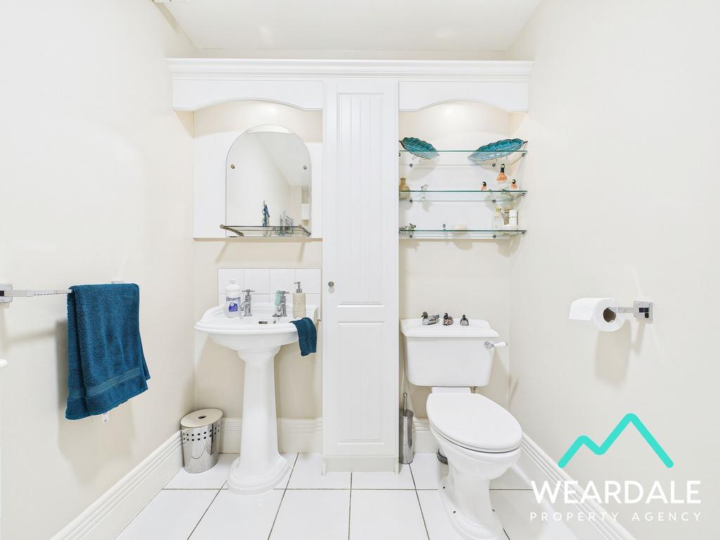 Bedroom 1 En-suite