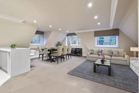 3 bedroom penthouse to rent, Portsmouth Road, Lakewood Portsmouth Road, KT10