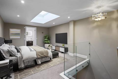 3 bedroom penthouse to rent, Portsmouth Road, Lakewood Portsmouth Road, KT10