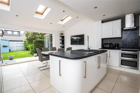 undefined, Rivermeads Avenue, Twickenham