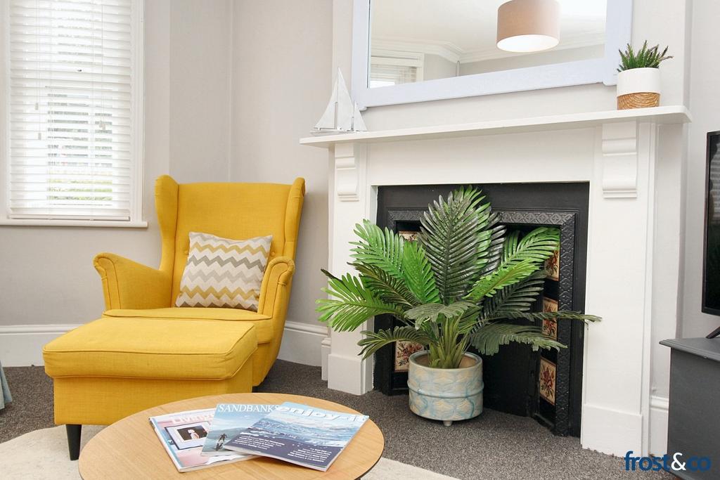 Lounge Feature