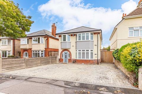 4 bedroom detached house for sale, Norton Road, Bournemouth BH9