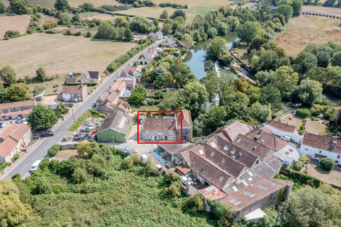 undefined, Bitton, Bristol BS30