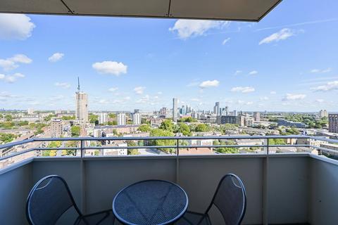 5 Hannaford Walk, London E3