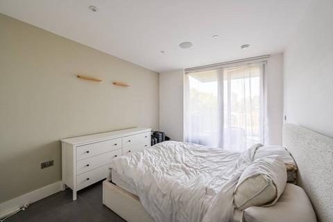1 bedroom flat for sale, 4 Remus Road, London E3