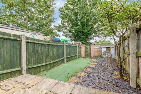 undefined, Vale Road, Northfleet, Gravesend, Kent