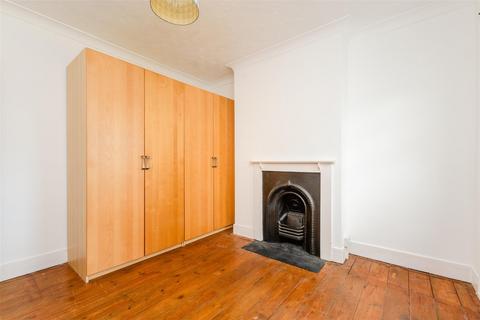 undefined, Vale Road, Northfleet, Gravesend, Kent