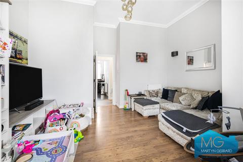 undefined, Newsholme Drive, London, N21