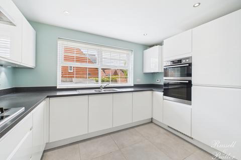 4 bedroom detached house for sale, Rosemary Close, Buckingham