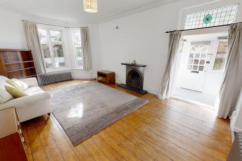 1 bedroom ground floor flat for sale, Epsom Road, Guildford, GU1