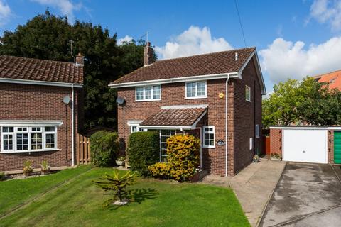 3 bedroom detached house for sale, Honey Pot, Bubwith, Selby
