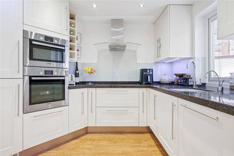 3 bedroom end of terrace house for sale, Buckingham Mews, London, N1