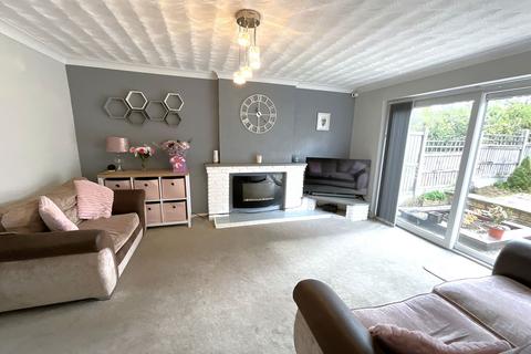 3 bedroom semi-detached house for sale, Firth Park Crescent, Halesowen B62