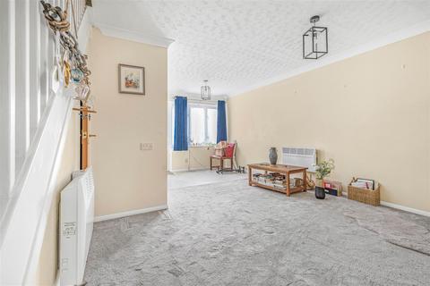 2 bedroom end of terrace house for sale, Ash Grove, Burwell CB25