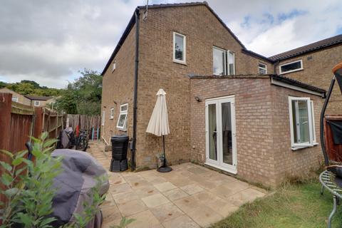 3 bedroom terraced house for sale, Brighton Way, Stevenage SG1
