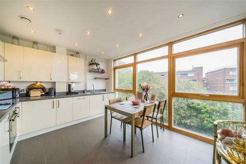 3 bedroom flat for sale, Frank Whipple Place, London E14