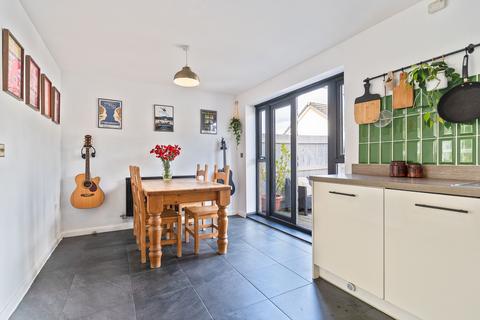 3 bedroom detached house for sale, Fitzhamon Place, Rogerstone, NP10