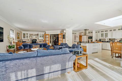 undefined, Shire Lane, Chorleywood, WD3
