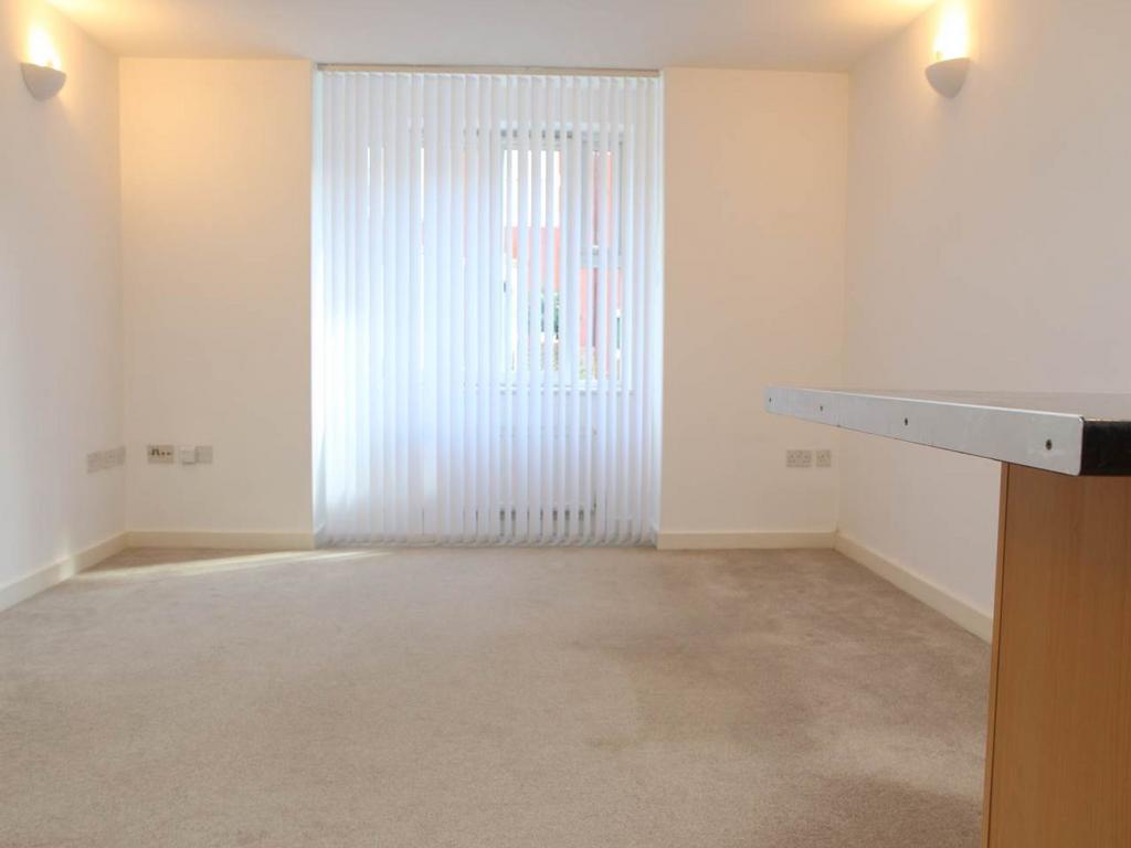 Lounge/Kitchen