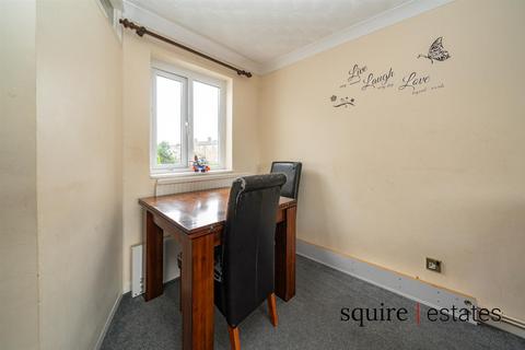 2 bedroom flat for sale, Datchworth Turn, Hemel Hempstead, HP2