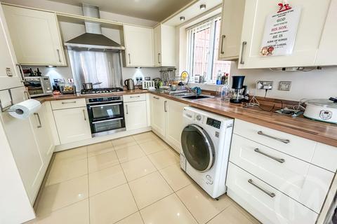 undefined, Paddock Close, Westby, Blackpool, FY4 5FY