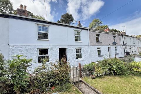 2 bedroom terraced house for sale, Station Road, Truro