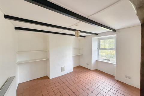 2 bedroom terraced house for sale, Station Road, Truro