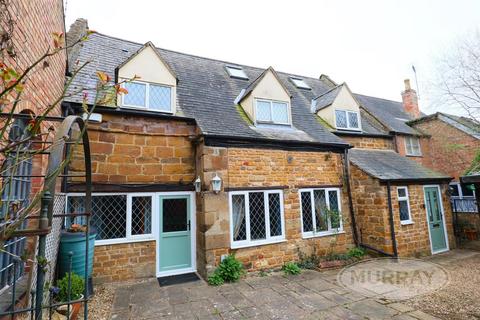 4 bedroom cottage to rent, South View, Uppingham LE15