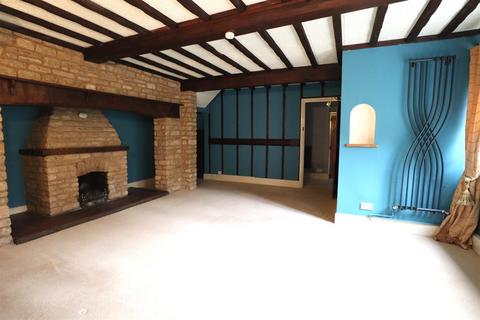 4 bedroom cottage to rent, South View, Uppingham LE15
