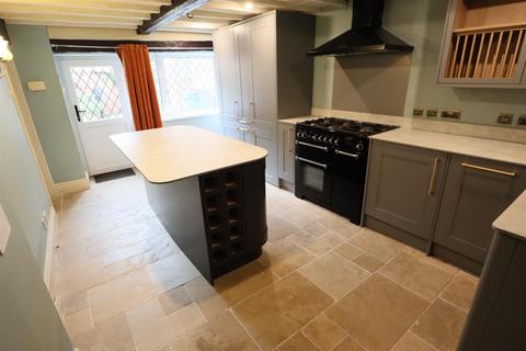 4 bedroom cottage to rent, South View, Uppingham LE15