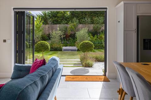 undefined, Holme Hill, Upton Grey, Basingstoke, Hampshire, RG25