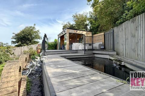 undefined, Canterbury Road, Folkestone, Kent CT18 7EQ