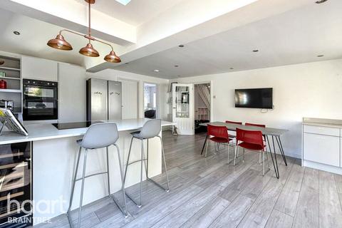 4 bedroom detached house for sale, Canterbury Grange, Braintree
