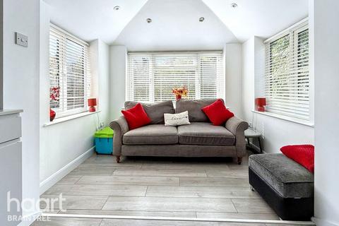 4 bedroom detached house for sale, Canterbury Grange, Braintree