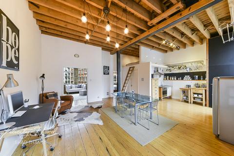 The Flag Store, Queen Elizabeth Street, SE1