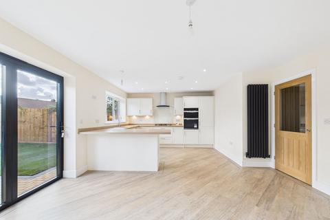3 bedroom detached bungalow for sale, Ayres Grove, Whittlesey, PE7