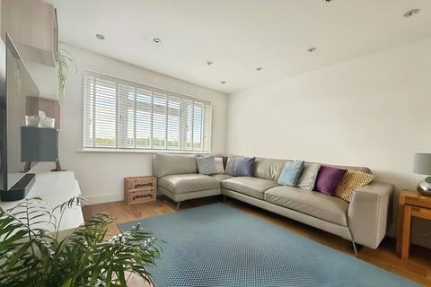 186 Shirehall Road, Dartford, DA2 7SW