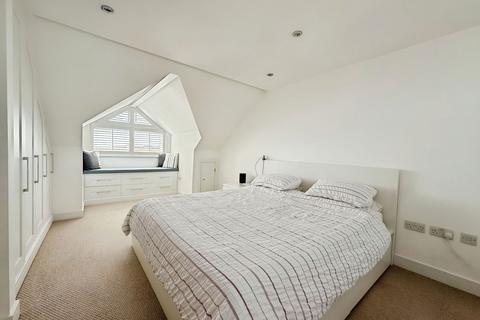 186 Shirehall Road, Dartford, DA2 7SW