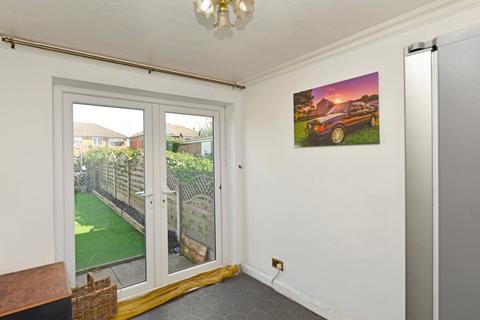 5 Ashbourne Way, Cleckheaton, BD19 5JA